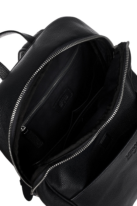 Рюкзак черного цвета из зернистой кожи  для мужчин бренда Meucci (Италия), арт. О-78176 - фото. Цвет: Черный. Купить в интернет-магазине https://shop.meucci.ru
