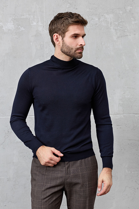 Мужская брендовая водолазка темно-синего цвета с воротником-стойкой арт. 63016/22025 Dk.NAVY Meucci (Италия) - фото. Цвет: Темно-синий. Купить в интернет-магазине https://shop.meucci.ru

