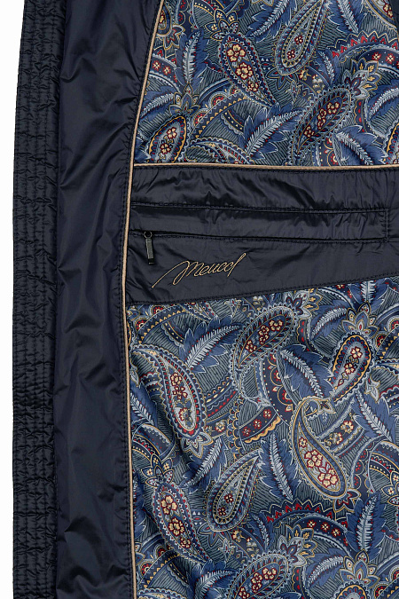 Утепленная легкая куртка средней длины с капюшоном  для мужчин бренда Meucci (Италия), арт. 2720 - фото. Цвет: Темно-синий. Купить в интернет-магазине https://shop.meucci.ru
