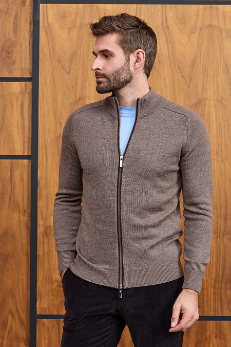 Мужской брендовый коричневый кардиган с застежкой на молнию арт. 13009/22025 Lt.BROWN Meucci (Италия) - фото. Цвет: Коричневый. Купить в интернет-магазине https://shop.meucci.ru
