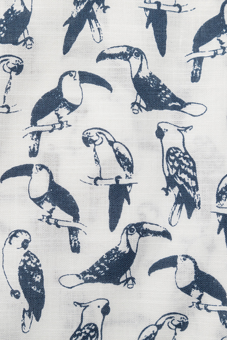 Модная мужская рубашка хлопковая с принтом в виде птиц арт. SL 902020 R 91AG/302114 от Meucci (Италия) - фото. Цвет: Белая с принтом. Купить в интернет-магазине https://shop.meucci.ru

