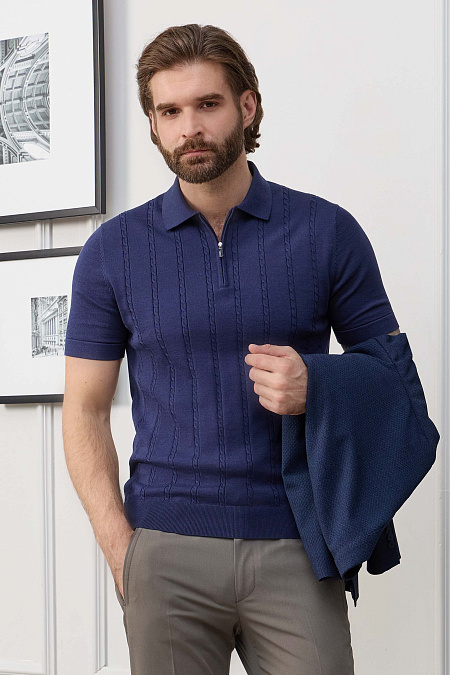 Поло синего цвета с фактурным орнаментом в виде кос  для мужчин бренда Meucci (Италия), арт. MEU-2507/DQSS18 - фото. Цвет: Синий. Купить в интернет-магазине https://shop.meucci.ru
